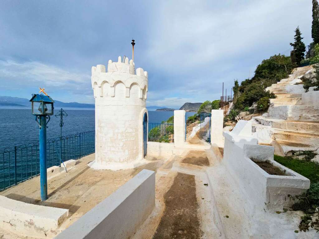 Church Agios Nikolaos Krasoktistos