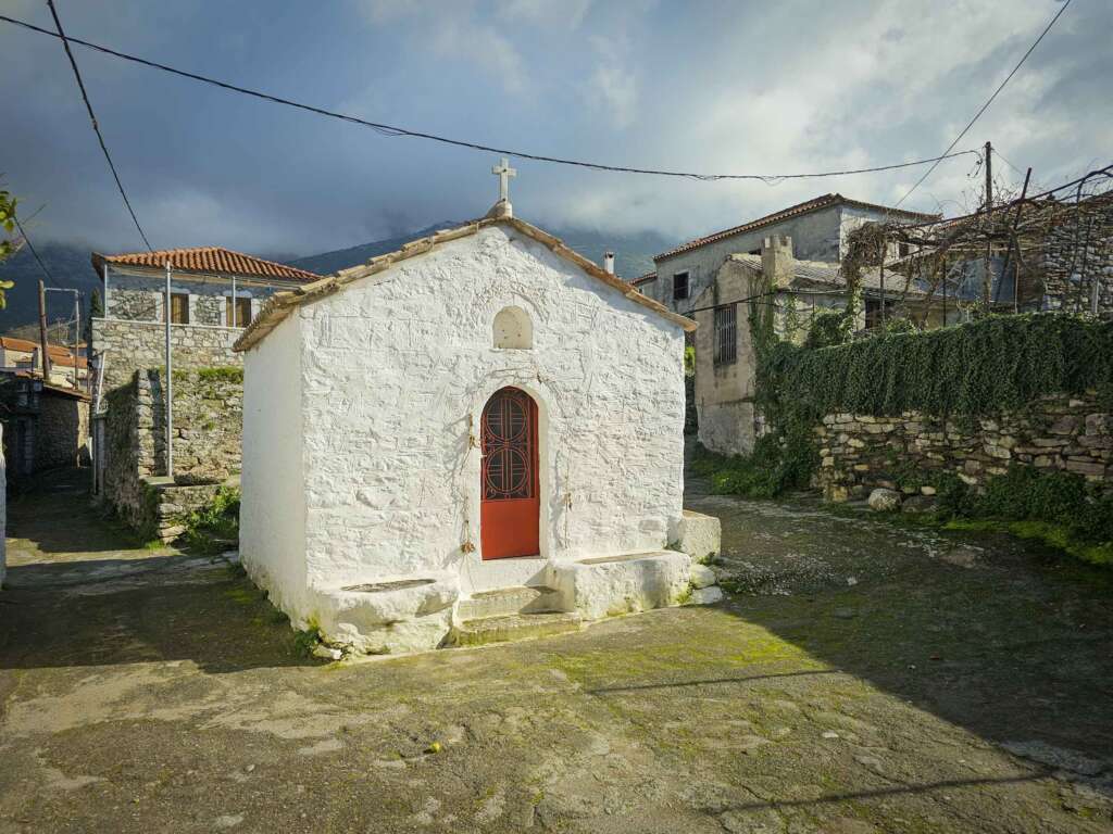 Kleine Kapelle in Platsa