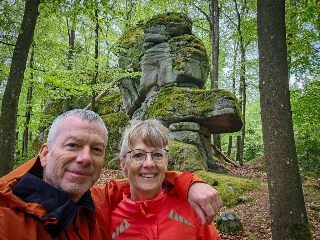 Wandern am Mittelpunkt von Mitteleuropa mit Freunden 13 20250507 150418
