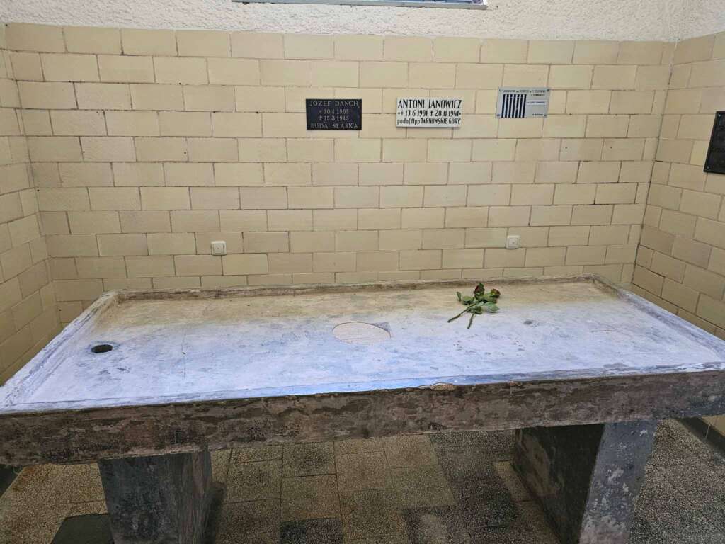 Ein stilles Mahnmal: Besuch der KZ-Gedenkstätte Flossenbürg 9 20250508 121108