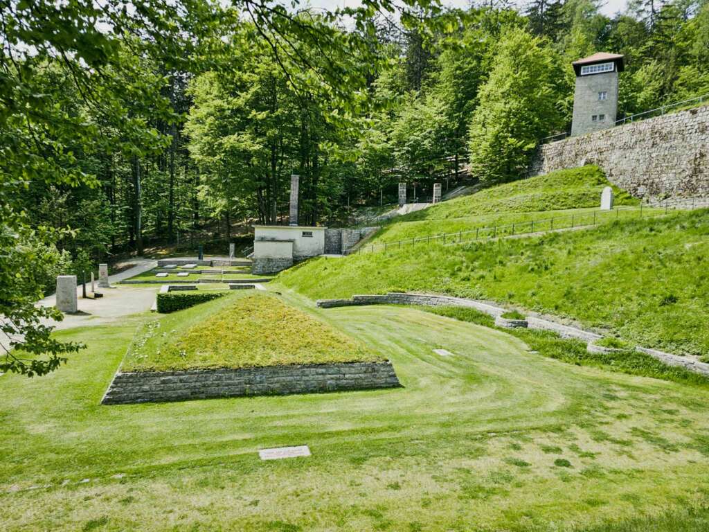 Ein stilles Mahnmal: Besuch der KZ-Gedenkstätte Flossenbürg 8 20250508 121732