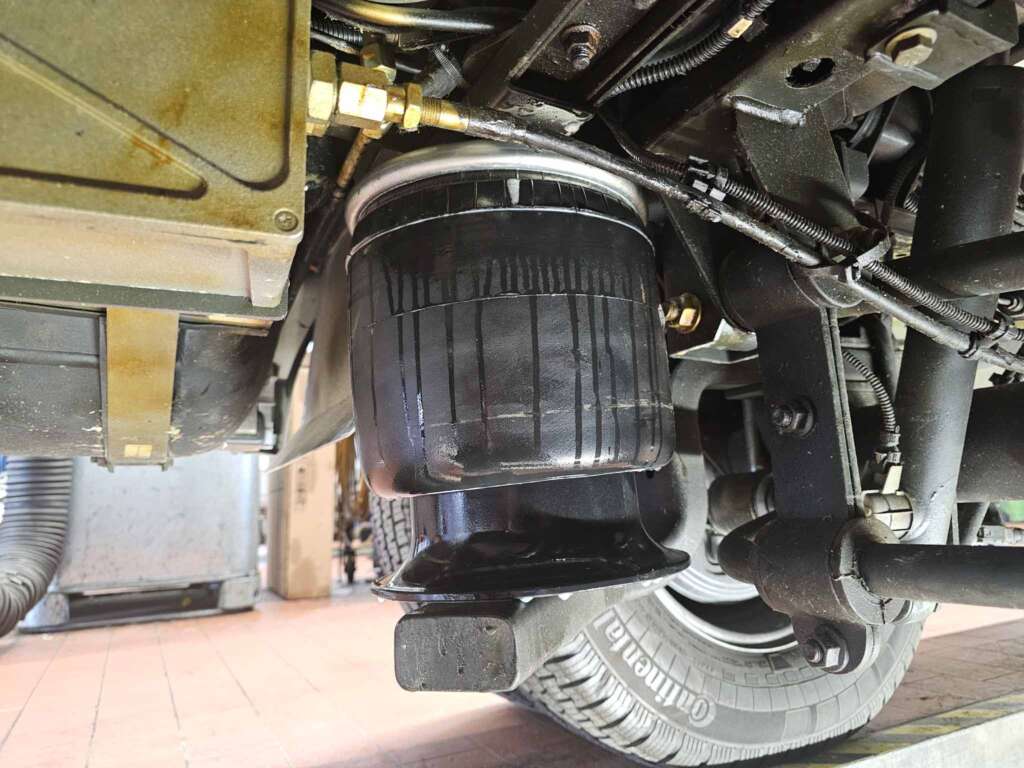 Probleme mit Iveco Luftfederung Hinterachse endlich gelöst 12 Iveco Luftfederung Hinterachse
